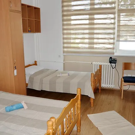 בית הארחה Karadjordje